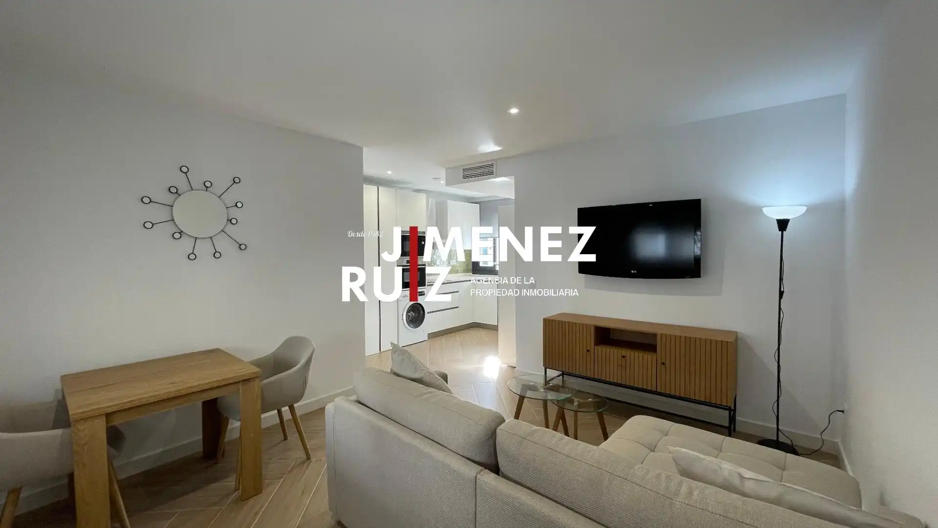 Living room of Flat for rent in El Puerto de Santa María  with Furnished