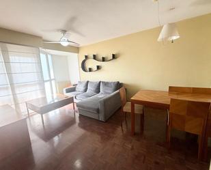 Sala d'estar de Dúplex en venda en  Pamplona / Iruña amb Calefacció, Parquet i Terrassa