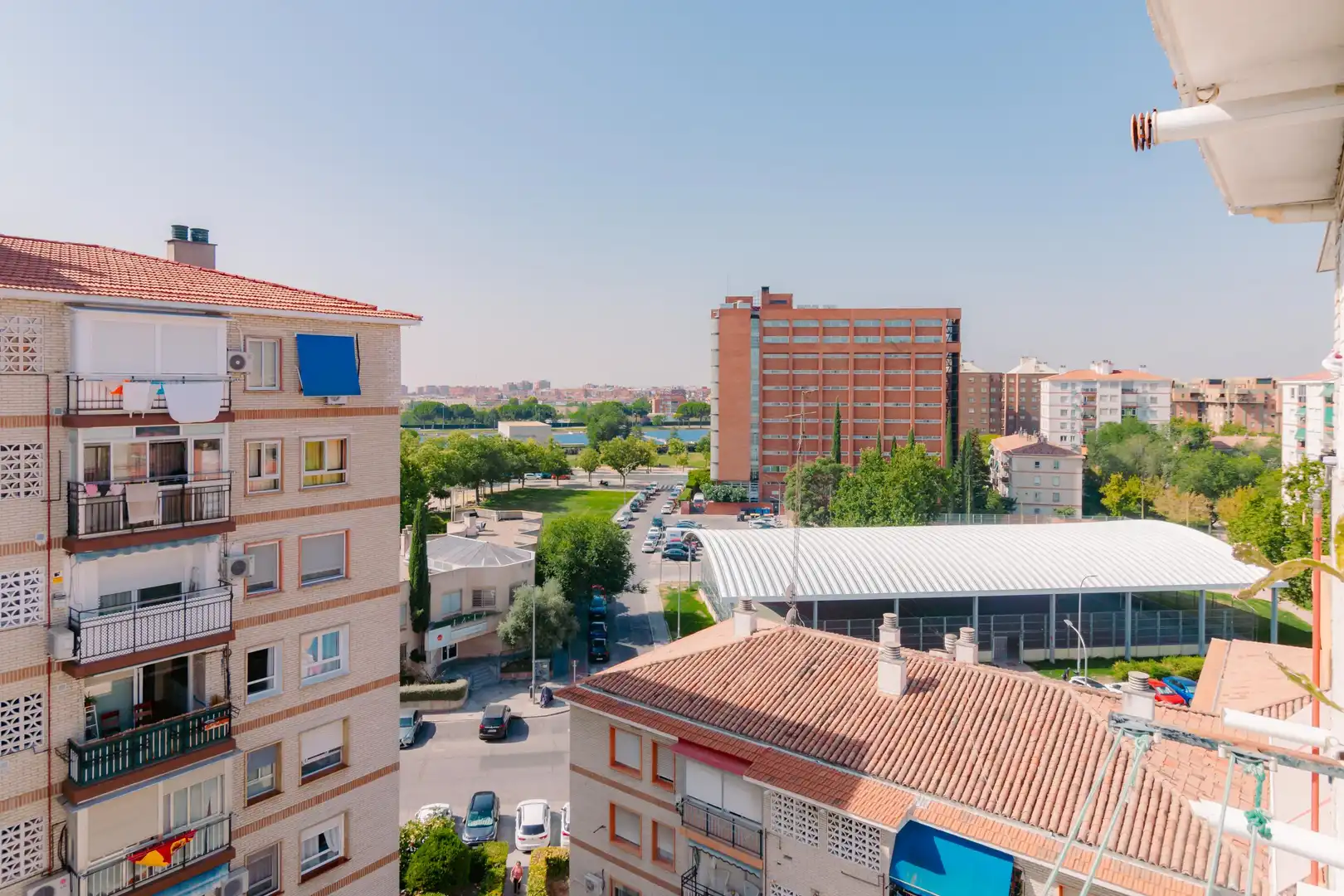 Vista exterior de Apartament en venda en Madrid amb Aire condicionat