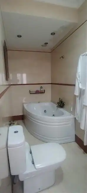 Badezimmer von Wohnung zum Verkauf in Linares mit Klimaanlage und Heizung