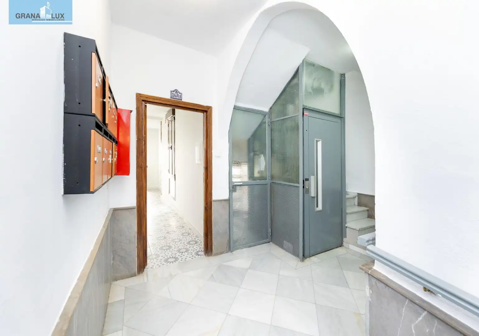 Apartamento con ascensor en venta en 14 Calle Santa Escolástica, imagen 8