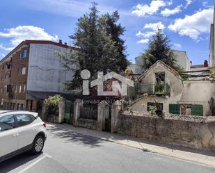 Exterior view of House or chalet for sale in Las Navas del Marqués   with Private garden