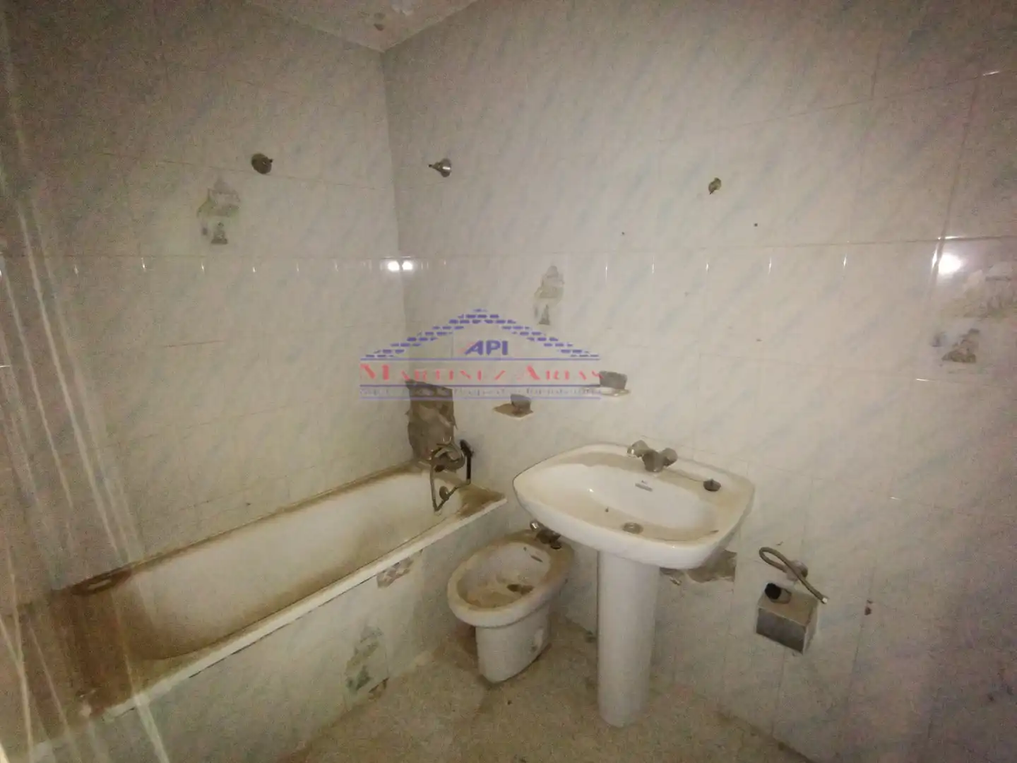 Baño de Casa adosada en venta en Navas de San Juan con Terraza, Trastero y Balcón