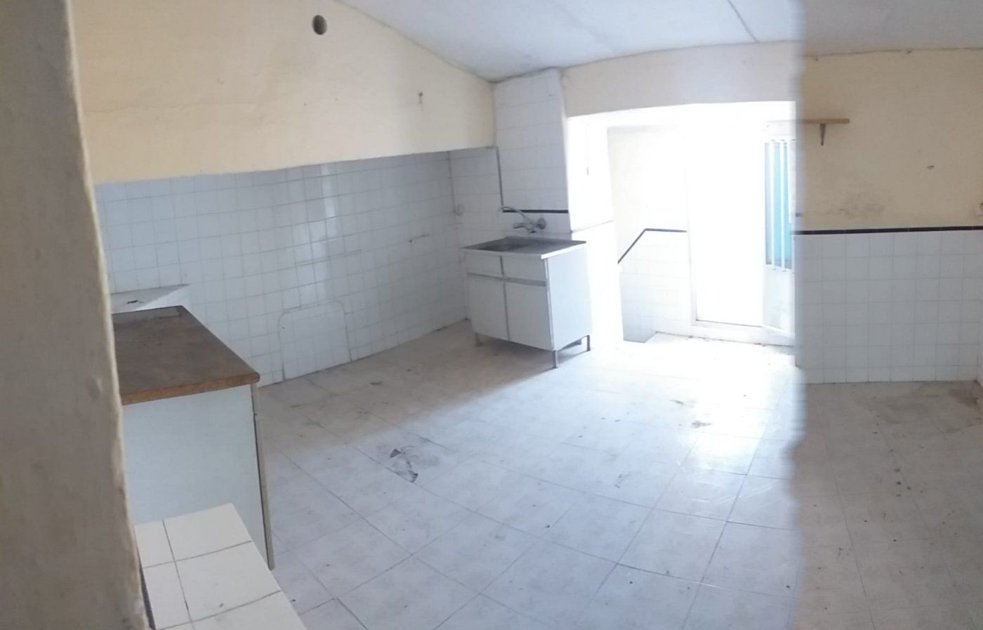 Cuina de Casa o xalet en venda en Valdefuentes amb Calefacció i Terrassa