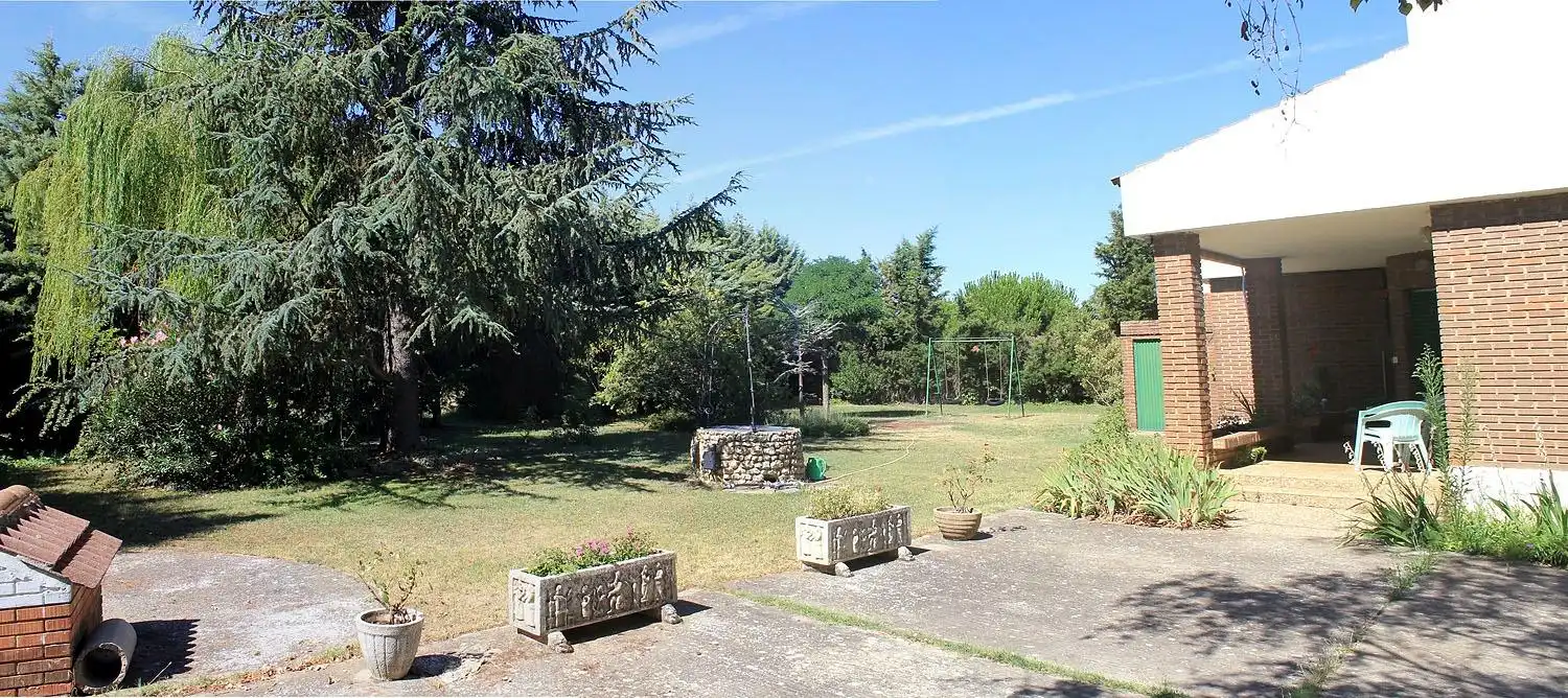 Jardín de Finca rústica en venta en Grijota con Calefacción, Trastero y Amueblado