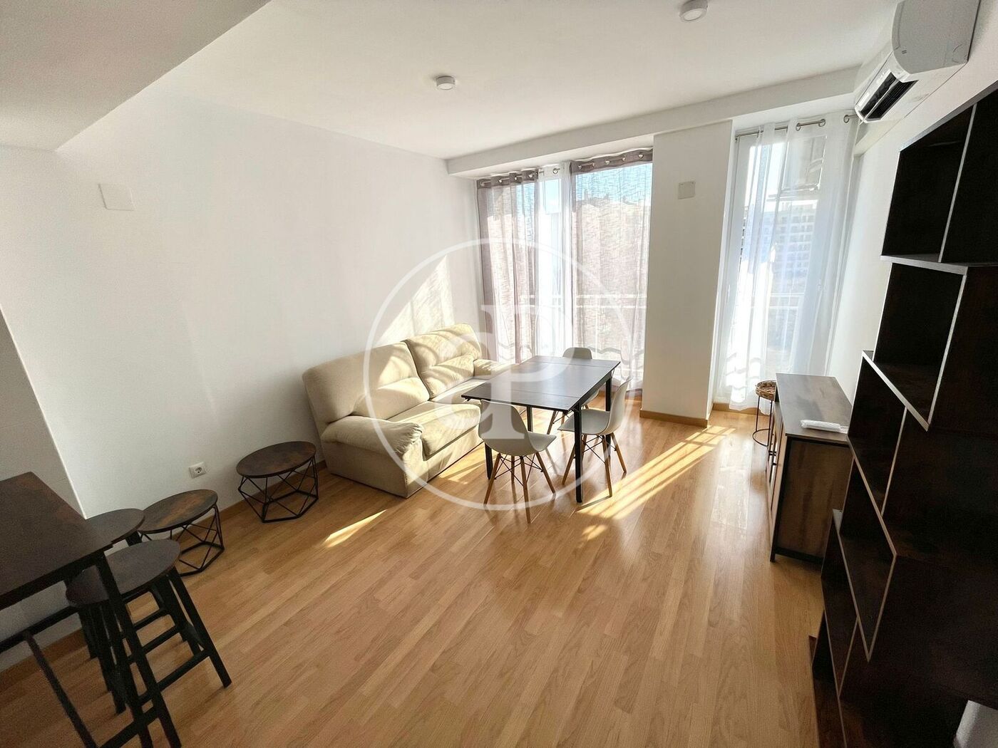 Living room of Flat for sale in Carlet  with Air Conditioner, Heating and Furnished