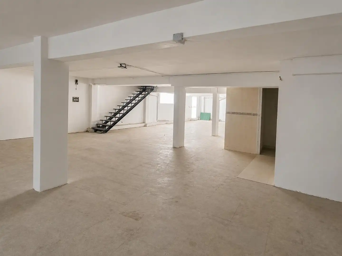 Local comercial en venta en El Molar (Madrid), imagen 2