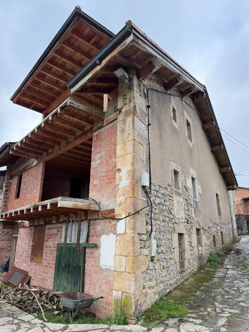 Adossat en venda a Corvera de Toranzo, imagen 5