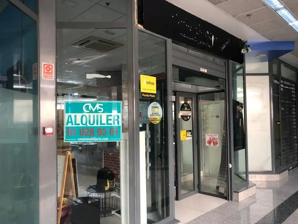 Business premises for sale in Acacias, imagen 9