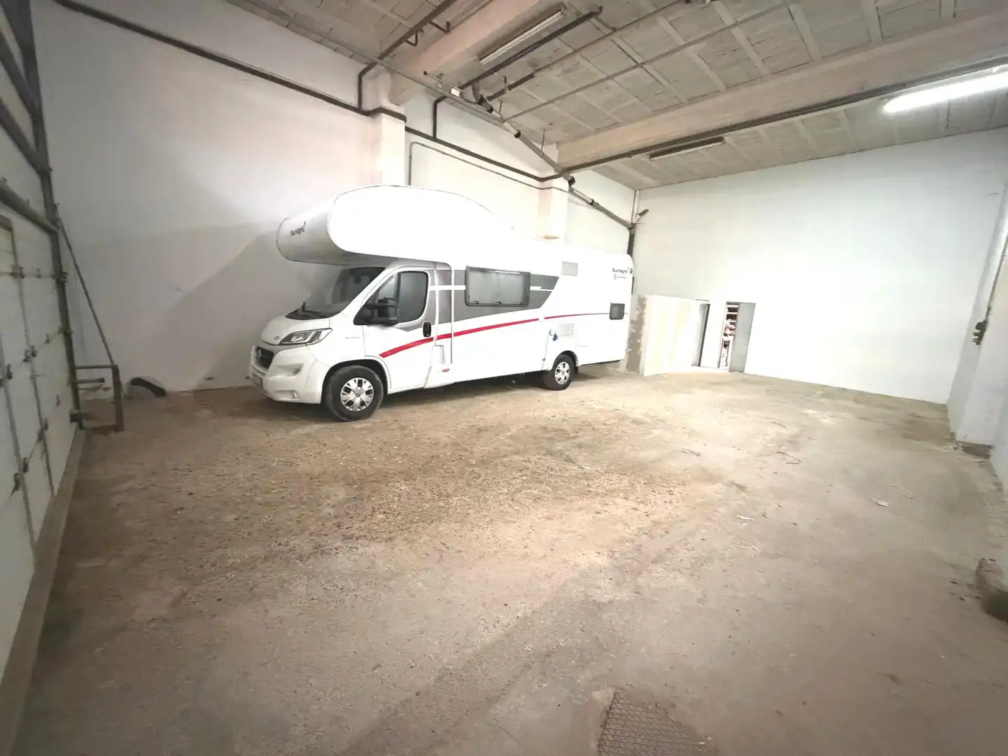 Parking de Casa o chalet en venta en Binéfar con Terraza y Balcón