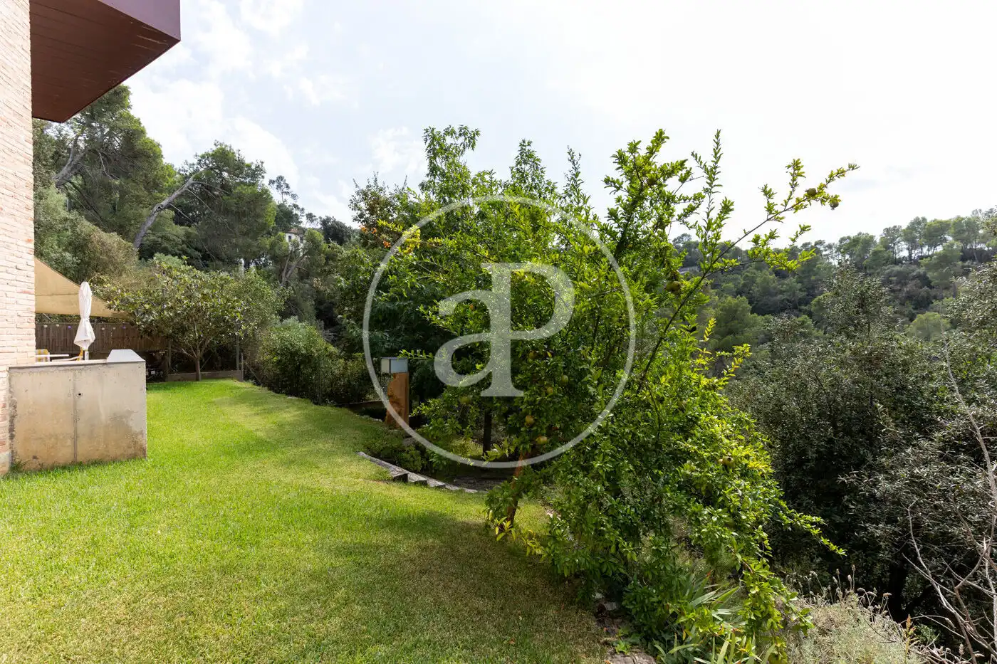 Garden of Houses for sale in Sant Cugat del Vallès  with Air Conditioner, Heating and Private garden
