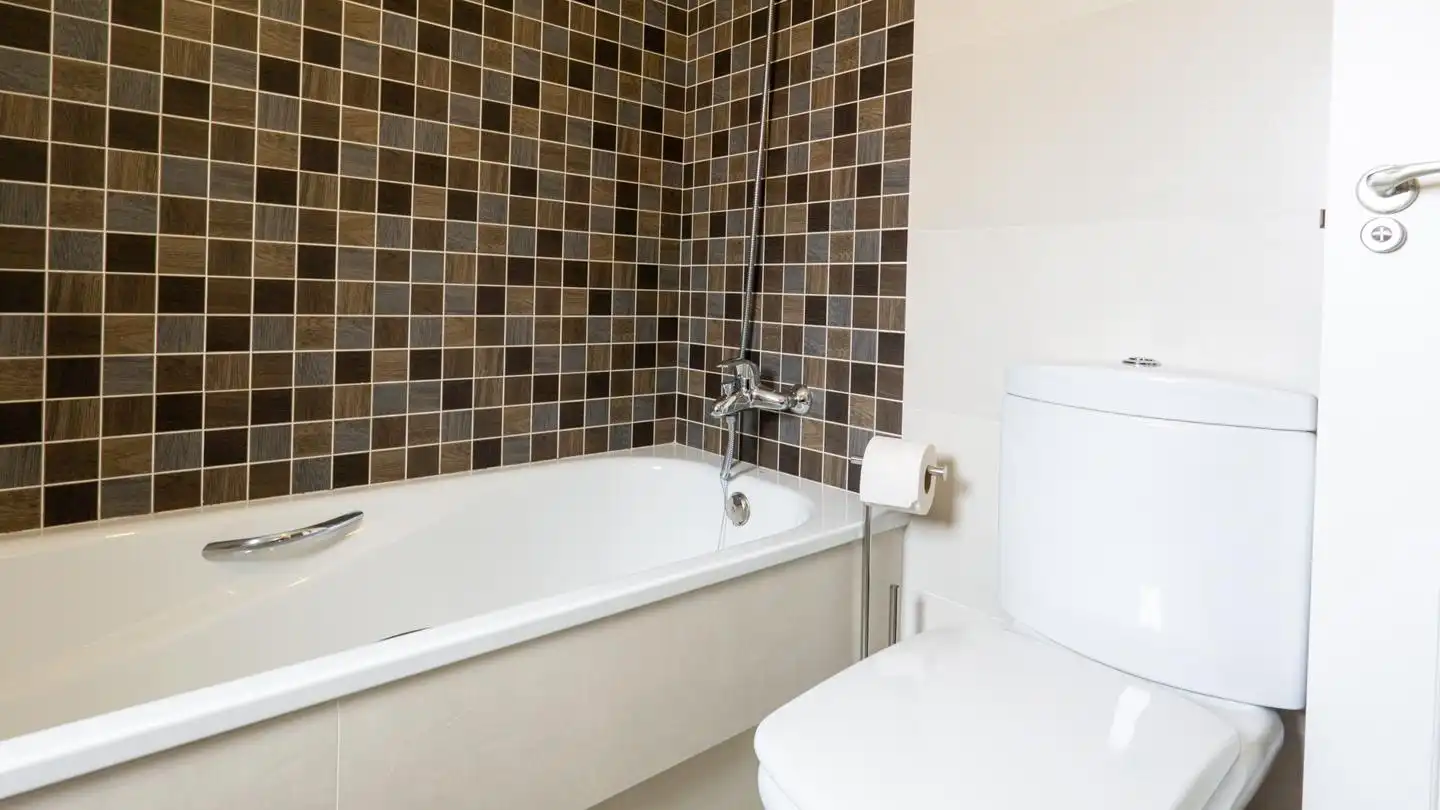 Baño de Casa adosada en venta en Santa Pola con Aire acondicionado, Terraza y Trastero