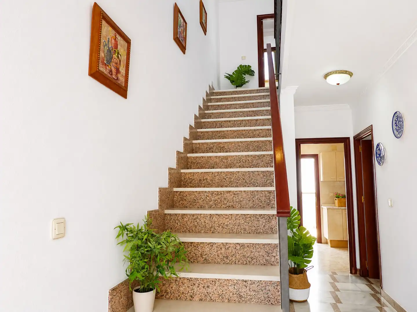 Houses for sale in Chipiona  with Air Conditioner, Terrace and Storage room