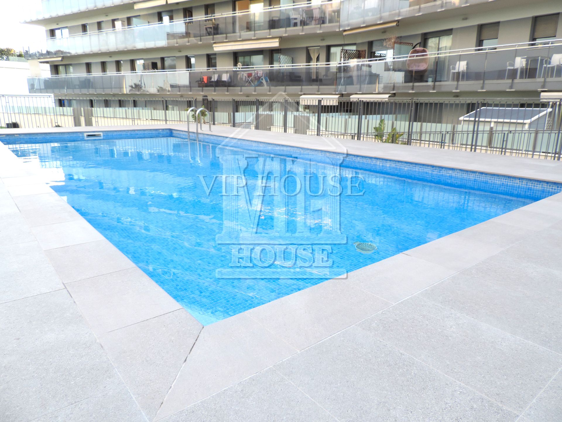 Piso en venta en Carrer d'Eduard Maristany, 215, Port