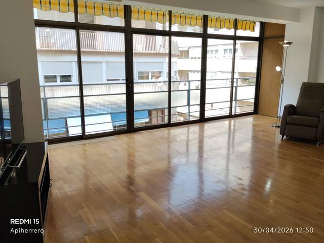 Piso en Alquiler en Ensanche - Diputación