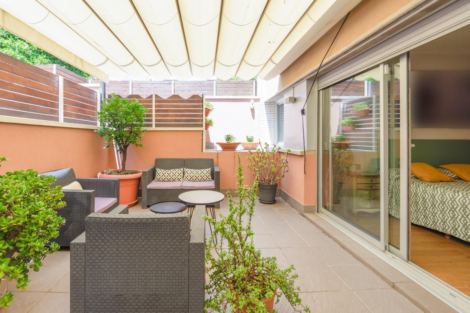 Terrace of Planta baja for sale in  Barcelona Capital  with Private garden, Parquet flooring and Terrace