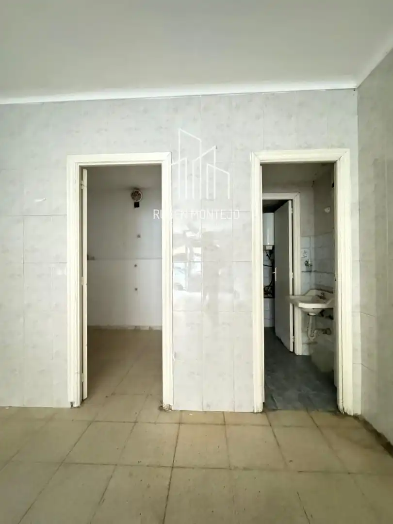 Local comercial de lloguer a Gomez Ulla, imagen 11