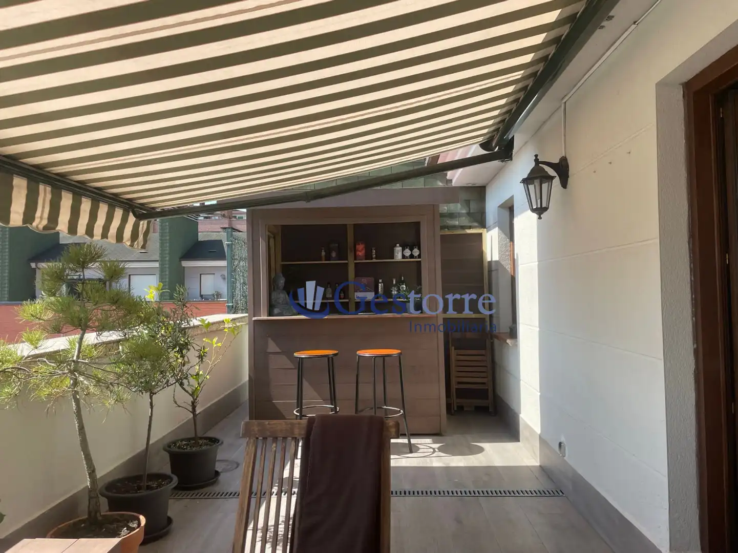 Terraza de Ático en venta en Oviedo  con Calefacción y Terraza