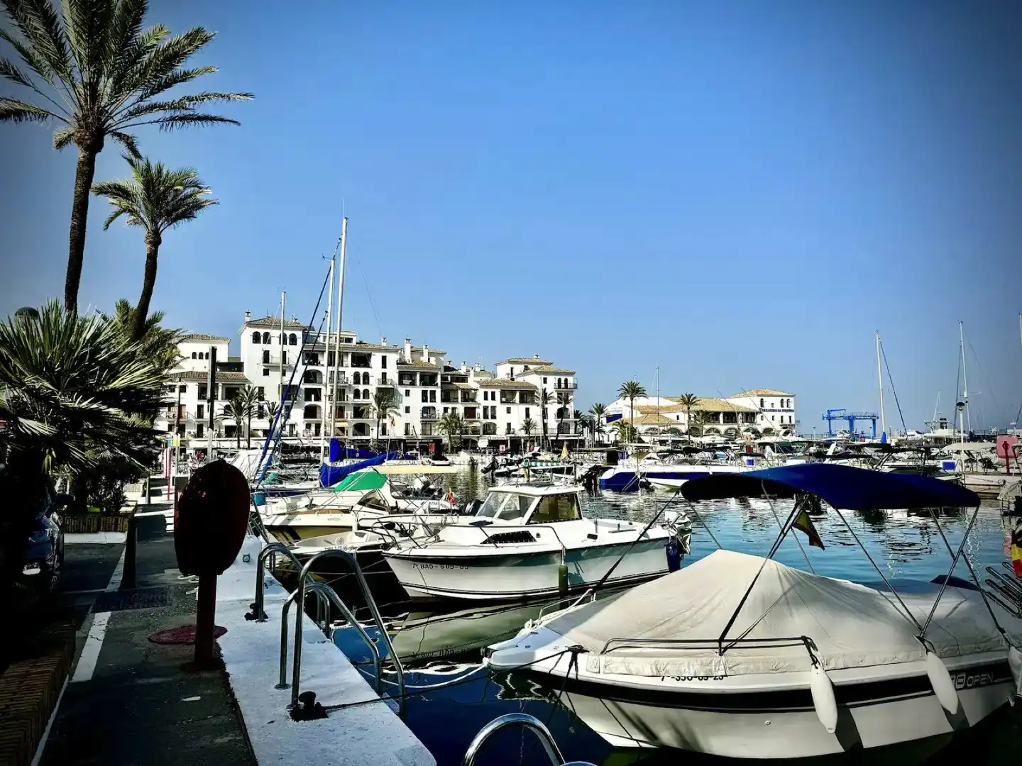 Apartment with terrace for sale in Puerto de la Duquesa, imagen 21