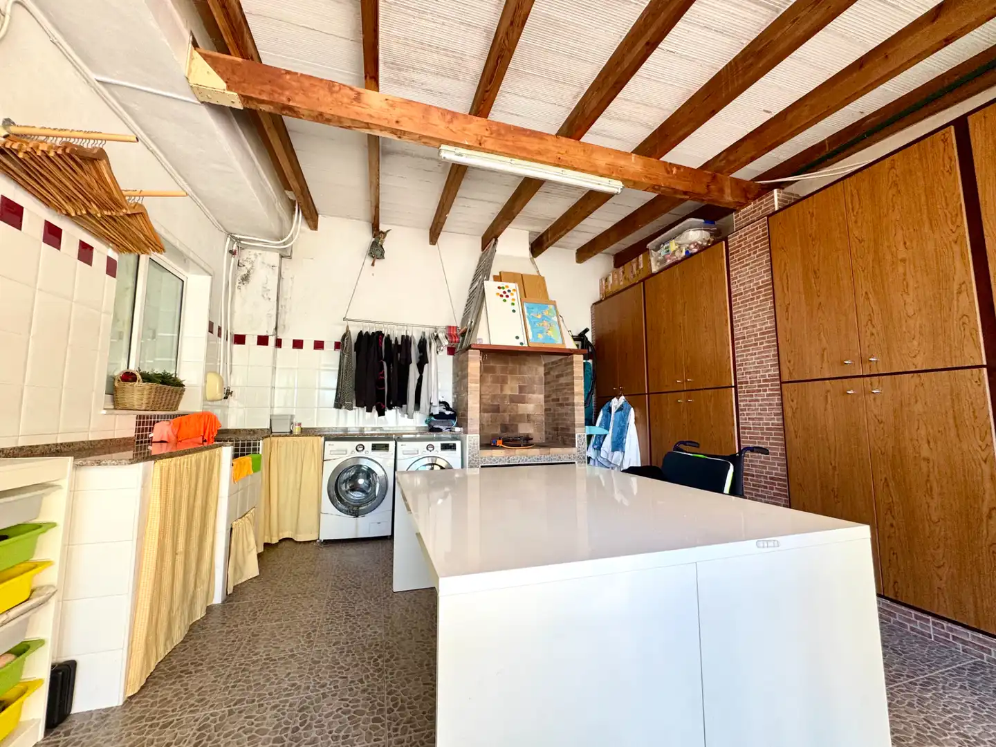 Kitchen of Flat for sale in Sueca  with Air Conditioner, Terrace and Storage room