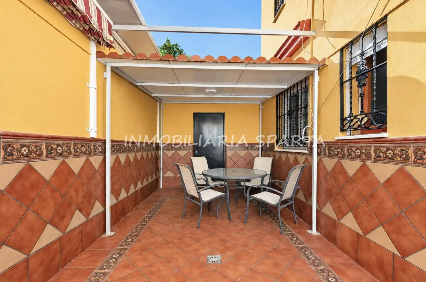 Terrassa de Casa adosada en venda en Santiponce, Sevilla
