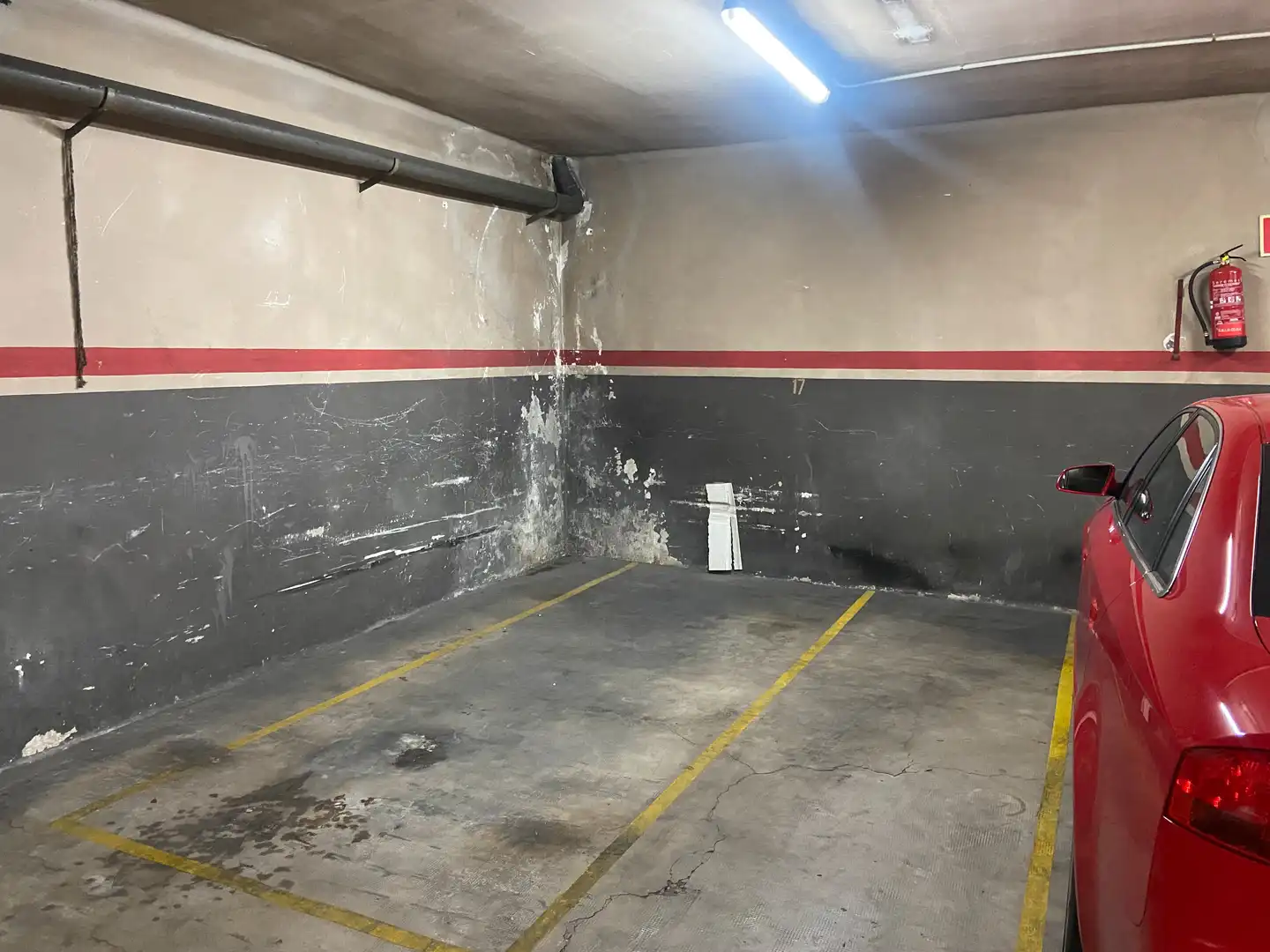 Parkplatz von Garage zum Verkauf in Barcelona