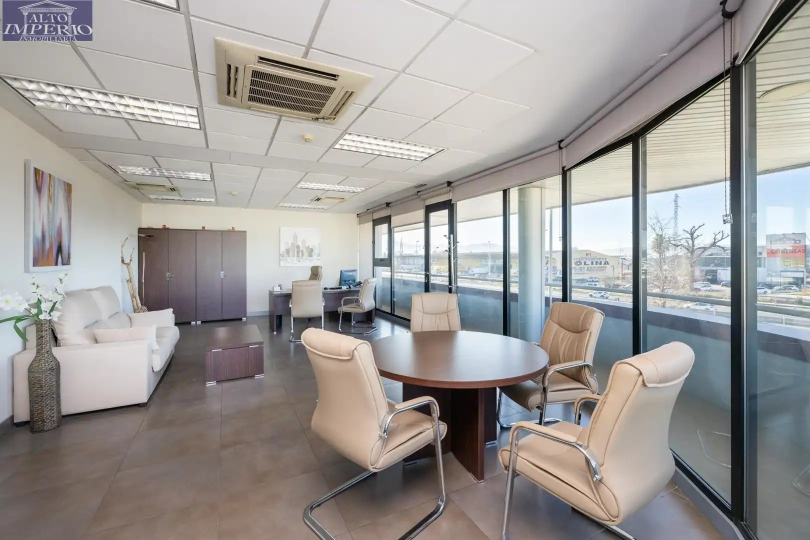 Inmuebles singulares con ascensor en venta en Peligros, imagen 27
