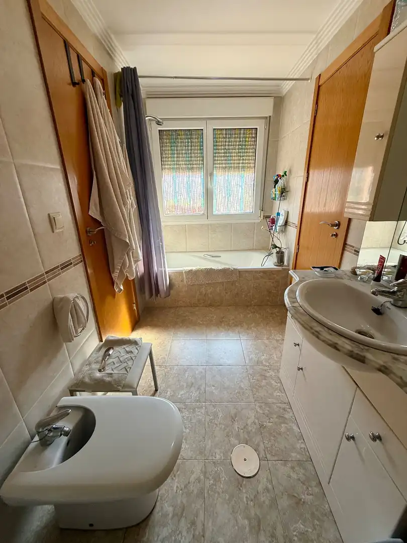 Badezimmer von Haus oder Chalet zum Verkauf in Villena mit Heizung, Privatgarten und Abstellraum