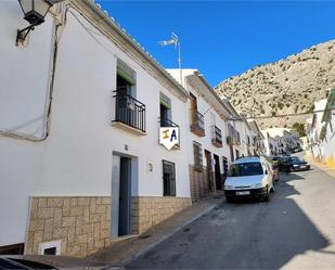 Vista exterior de Casa adosada en venda en Valle de Abdalajís