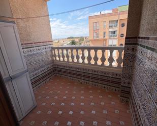 Dormitori de Apartament de lloguer en Torrevieja amb Terrassa, Moblat i Rentadora