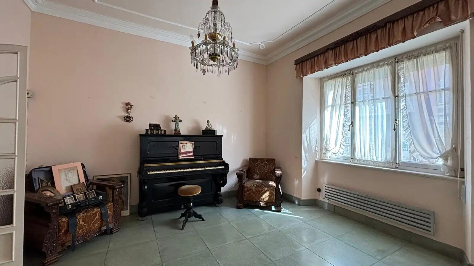 Piso con terraza en venta en Calle Puertas de Murcia 13, imagen 3