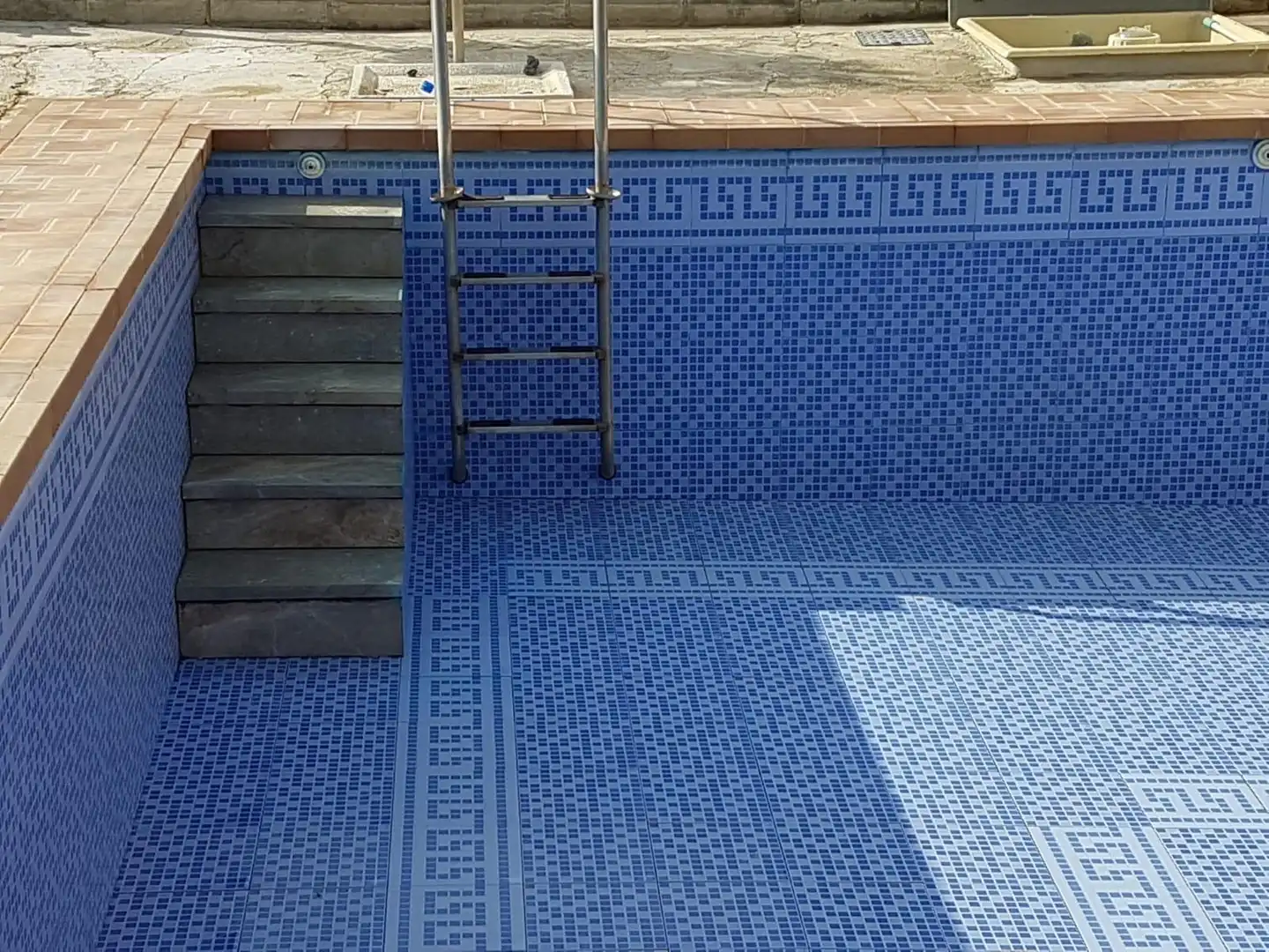 Piscina de Finca rústica en venta en Dos Hermanas