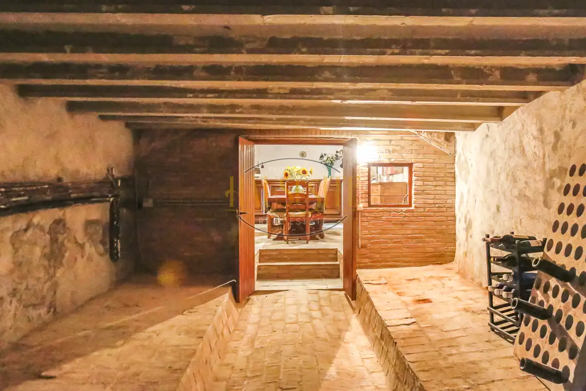 Casa rústica amb terrassa en venda a Torrelles de Foix, imagen 13