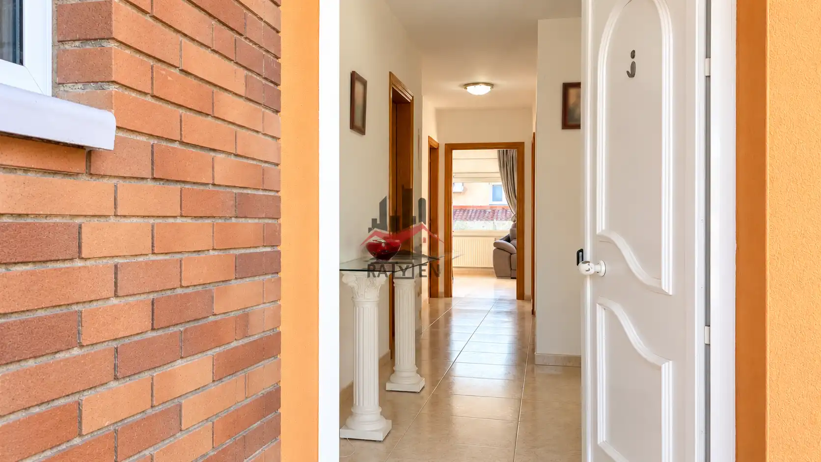 Casa adosada en venta en Vilafant con Calefacción, Jardín privado y Terraza
