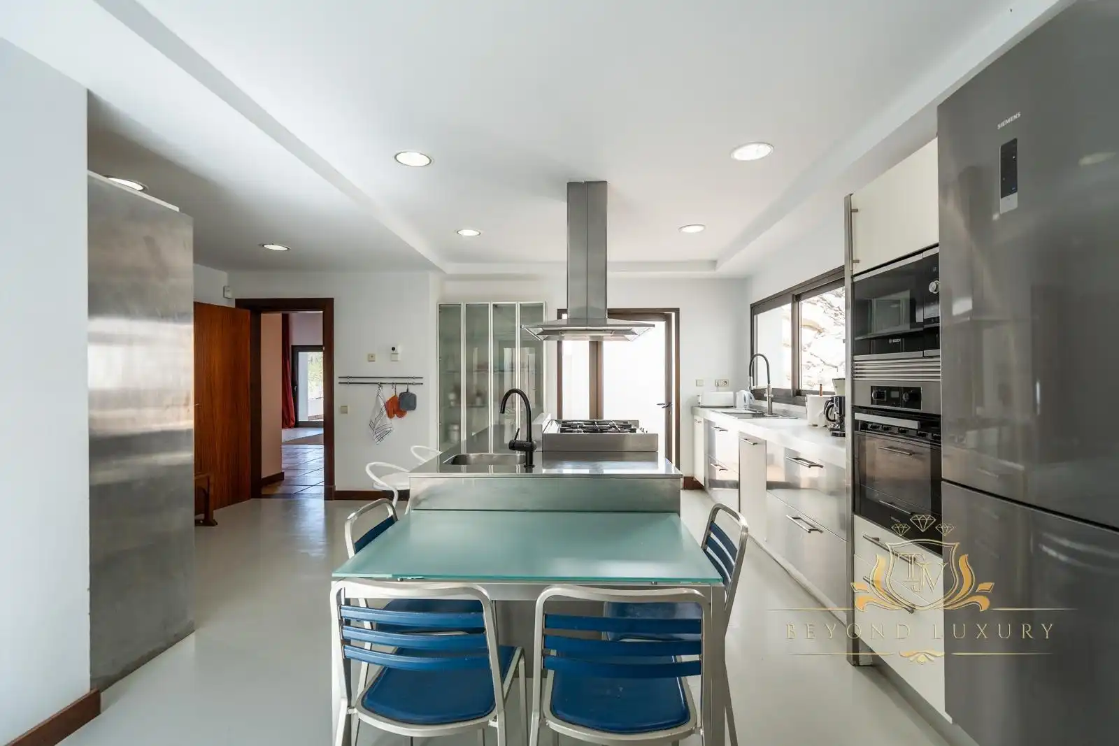 Kitchen of Houses for sale in Eivissa  with Air Conditioner, Private garden and Terrace