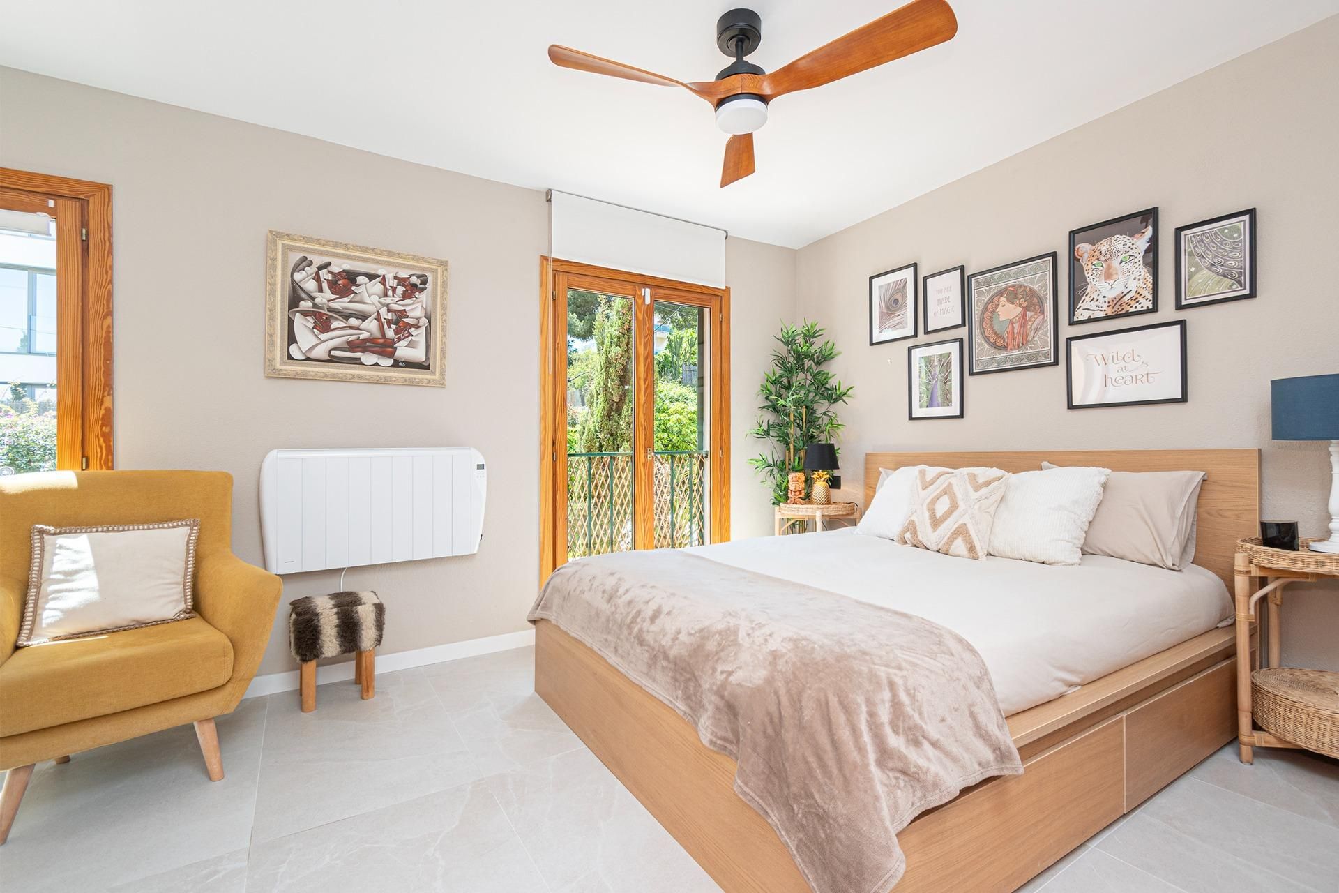 Habitación de Casa adosada en venta en  Palma de Mallorca con Calefacción, Jardín privado y Terraza