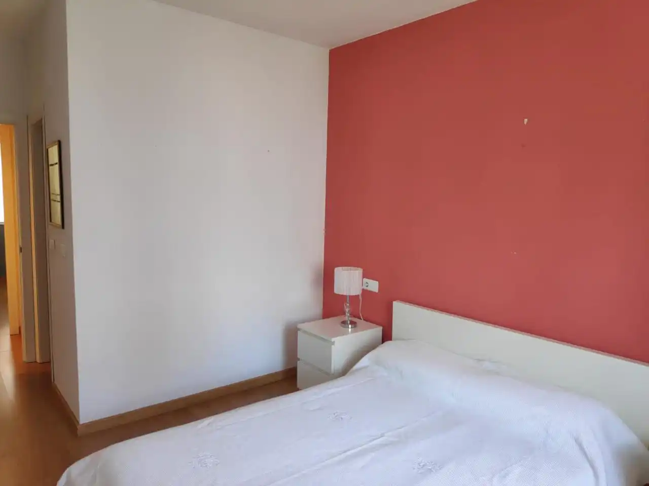 Habitación de Piso de alquiler en Sevilla con Aire acondicionado, Terraza y Amueblado