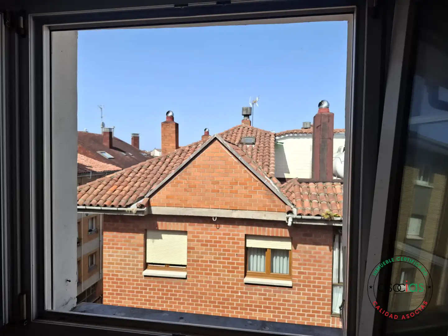 Vista exterior de Pis en venda en Gijón 