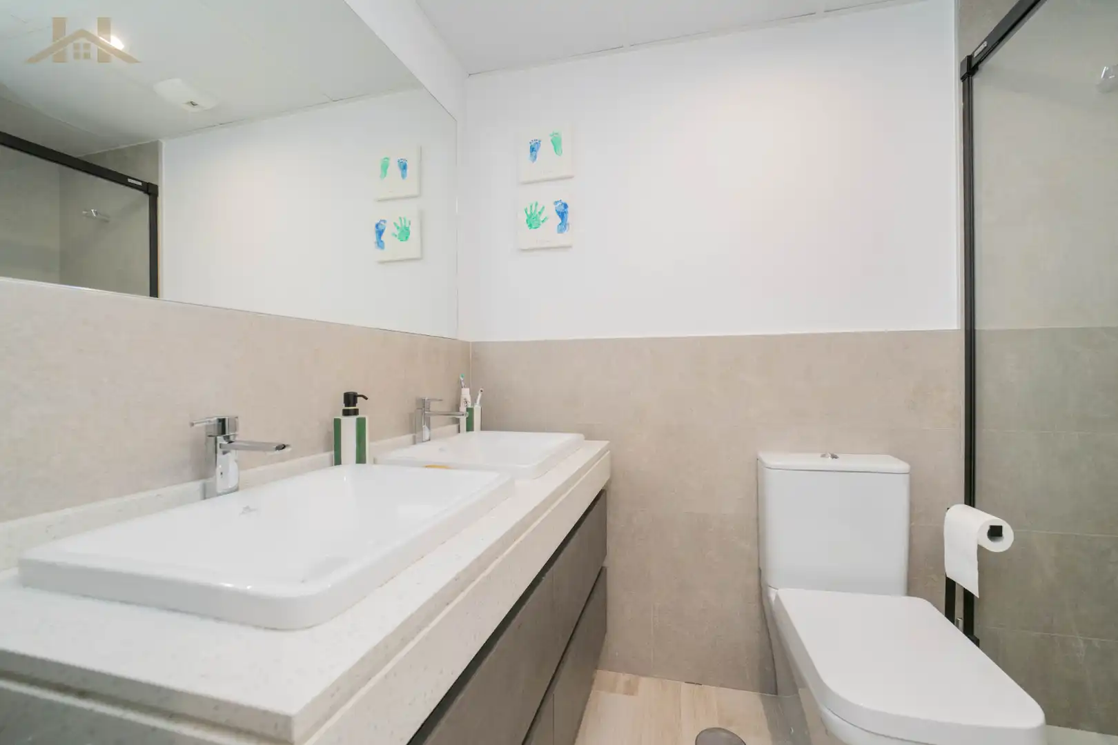 Baño de Piso en venta en Boadilla del Monte con Aire acondicionado, Calefacción y Jardín privado