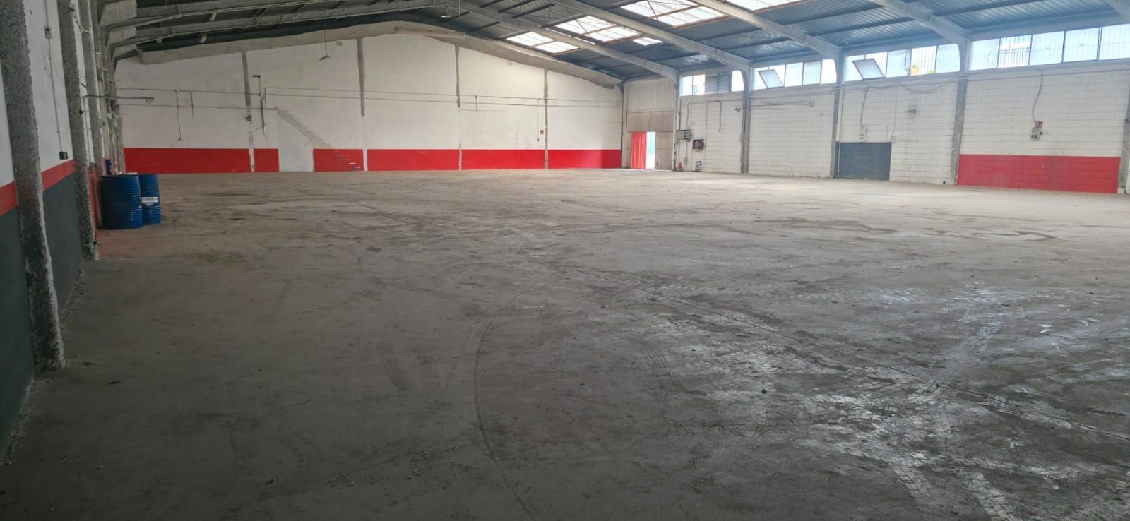 Fabrikhallen zur Miete in Alicante / Alacant