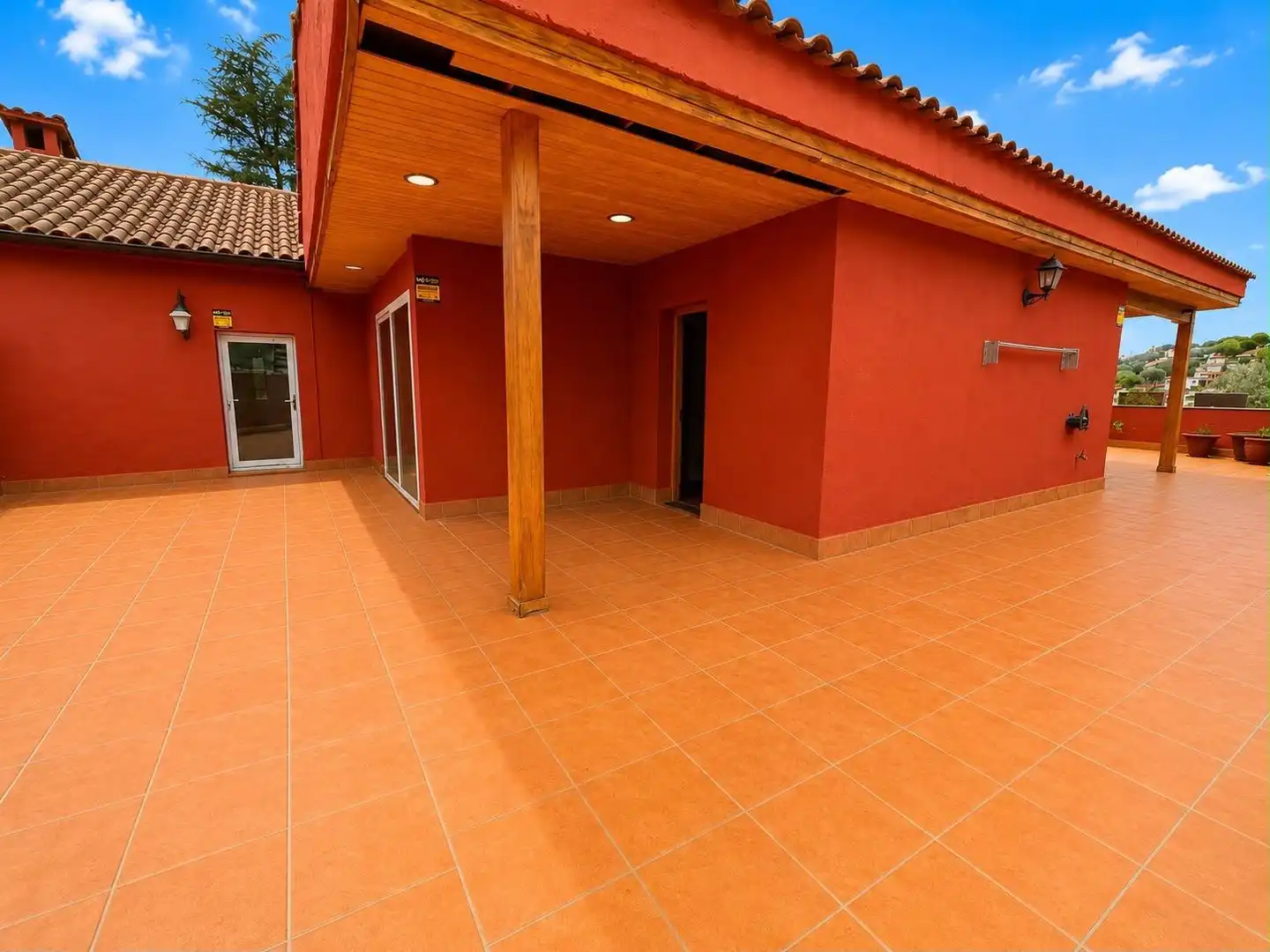 Terraza de Casa o chalet en venta en Sant Fost de Campsentelles con Aire acondicionado, Calefacción y Jardín privado