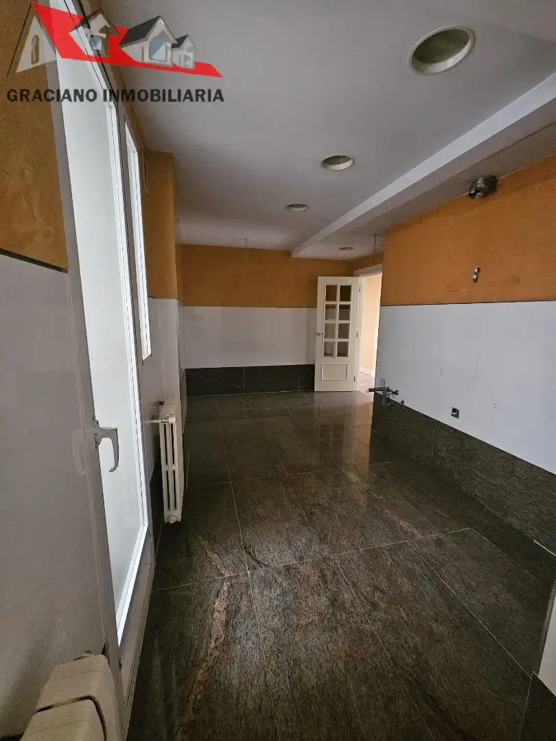 Wohnung zum Verkauf in Albacete mit Heizung