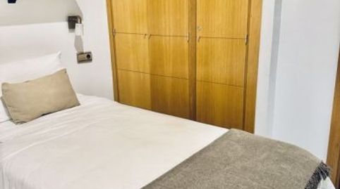 Foto 3 de Piso en venta en Bilbao, Flores de Sil - La Placa, Ponferrada