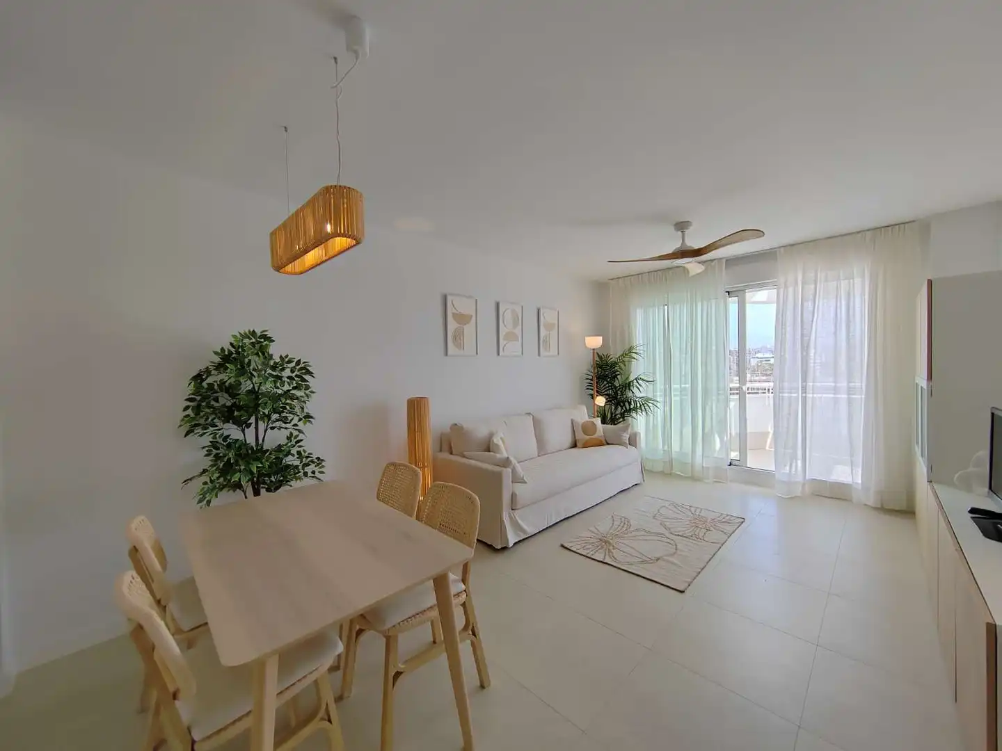 Apartments for rent in N/A, Poniente - Faro