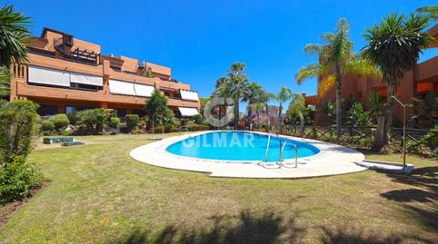 Foto 2 de Apartamento en venta en Buenas Noches, Estepona