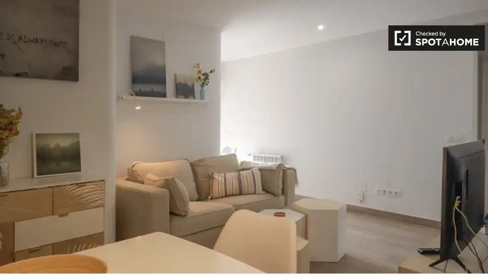Appartamento con terrazza in affitto a Chamartín, imagen 5