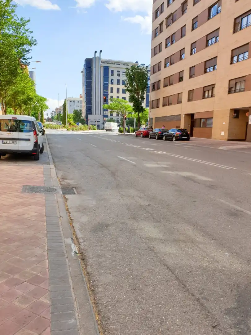 Exterior view of Garage for rent in Madrid