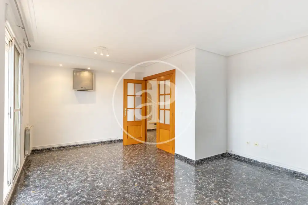Piso de alquiler en Valencia con Aire acondicionado, Calefacción y Terraza