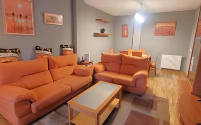 Living room of Flat for sale in Leganés  with Heating, Terrace and Storage room