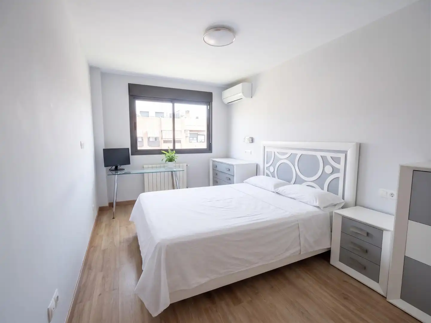 Bedroom of Flat for sale in Pinto  with Air Conditioner, Heating and Private garden